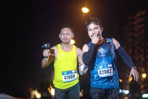 BIB: 41909, 42083
                            <button type="button" onclick="openModal(18280498)" class="btn btn-primary btn-sm float-right btn-popup" data-toggle="modal" data-target=".modal-high-quality">
                        <i class="fas fa-shopping-cart"></i> Add to Cart
                    </button>
                                            <button type="button" onclick="isThisMe(18280498, true)" class="btn btn-success btn-sm float-right btn-popup btn-isme hidden" data-toggle="tooltip" data-placement="bottom" title="นี่คือรูปของคุณใช่ไหม คลิกที่นี่เพื่อเอาเข้าอัลบั้ม">
                        <i class="fas fa-plus"></i> Add to album
                    </button>
                    <button type="button" onclick="isThisMe(18280498, false)" class="btn btn-warning btn-sm float-right btn-popup btn-isnotme hidden">
                        <i class="fas fa-ban"></i> Remove from album
                    </button>